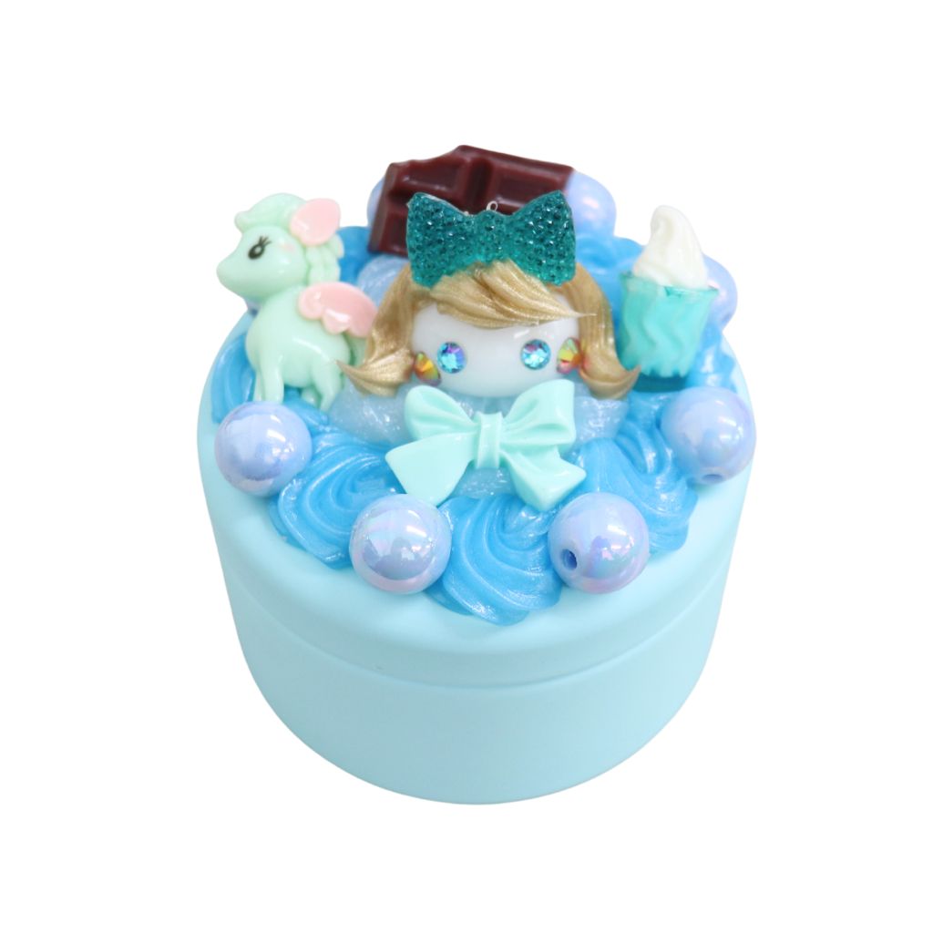 おかあしゃんの気まぐれ宝箱3000円 デコ缶