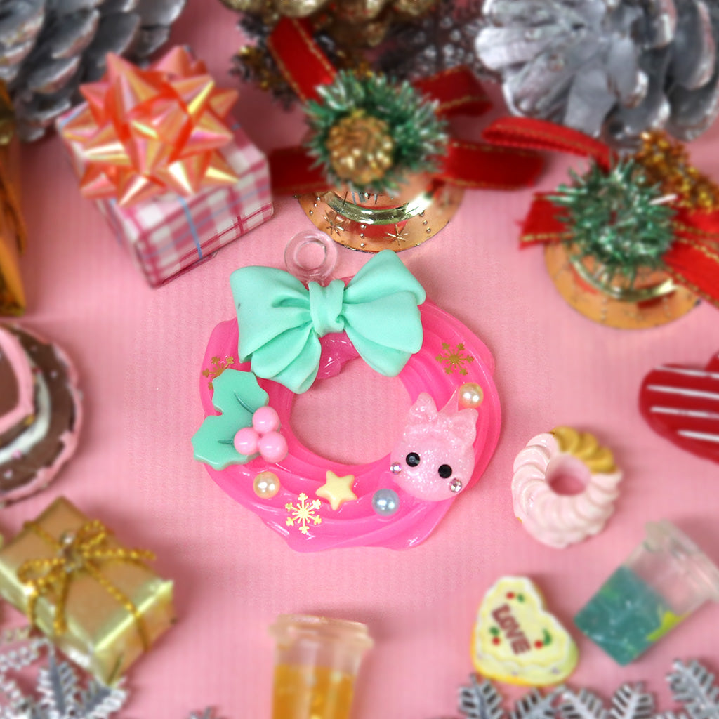 クリスマスが待ち遠しい!ほっぺちゃん付きリース/ボールチェーン/蓄光