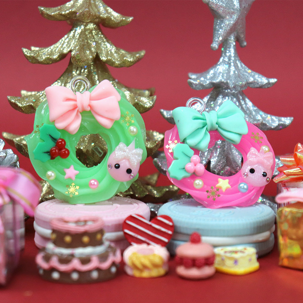 クリスマスが待ち遠しい!ほっぺちゃん付きリース/ボールチェーン/蓄光