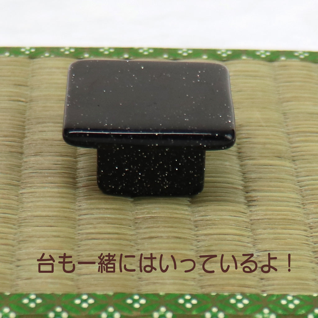 肌色ほっぺちゃん・鏡餅バージョン/オブジェ