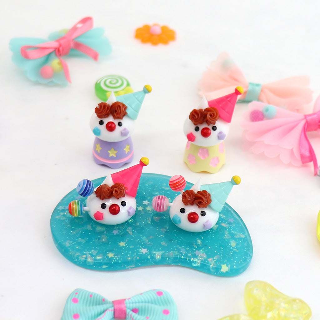 ピエロに変身★みんなを笑顔にする愉快なカラフルほっぺちゃん/ストラップ