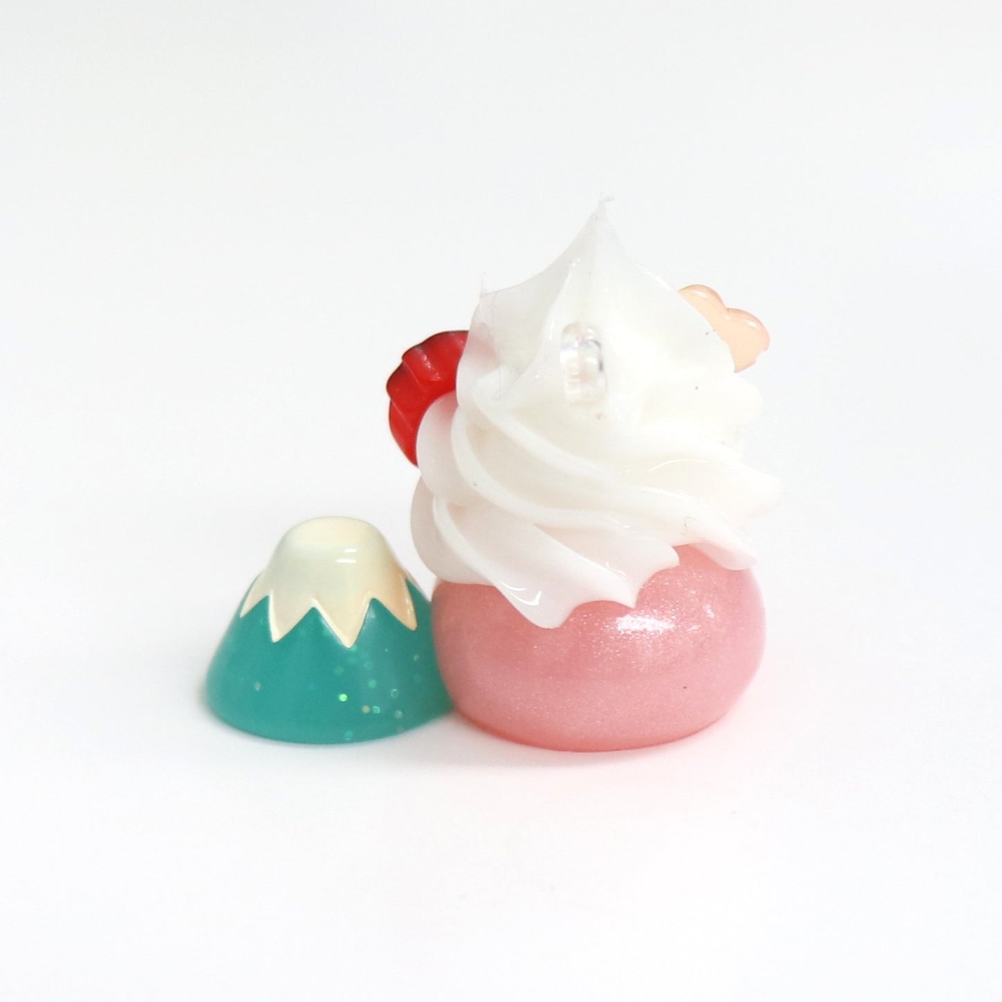 静岡限定/いちごホイップ富士山ほっぺちゃん ストラップ