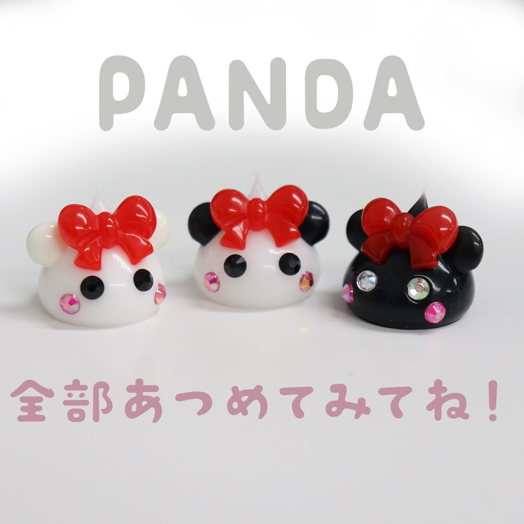 ブラックフライデー★パンダほっぺちゃんストラップ