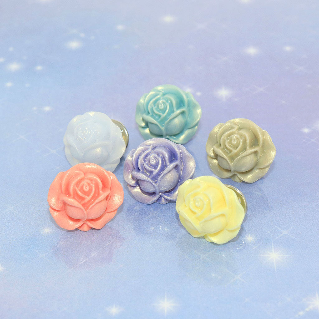 オーロラに輝くバラピンバッジ/1個売り