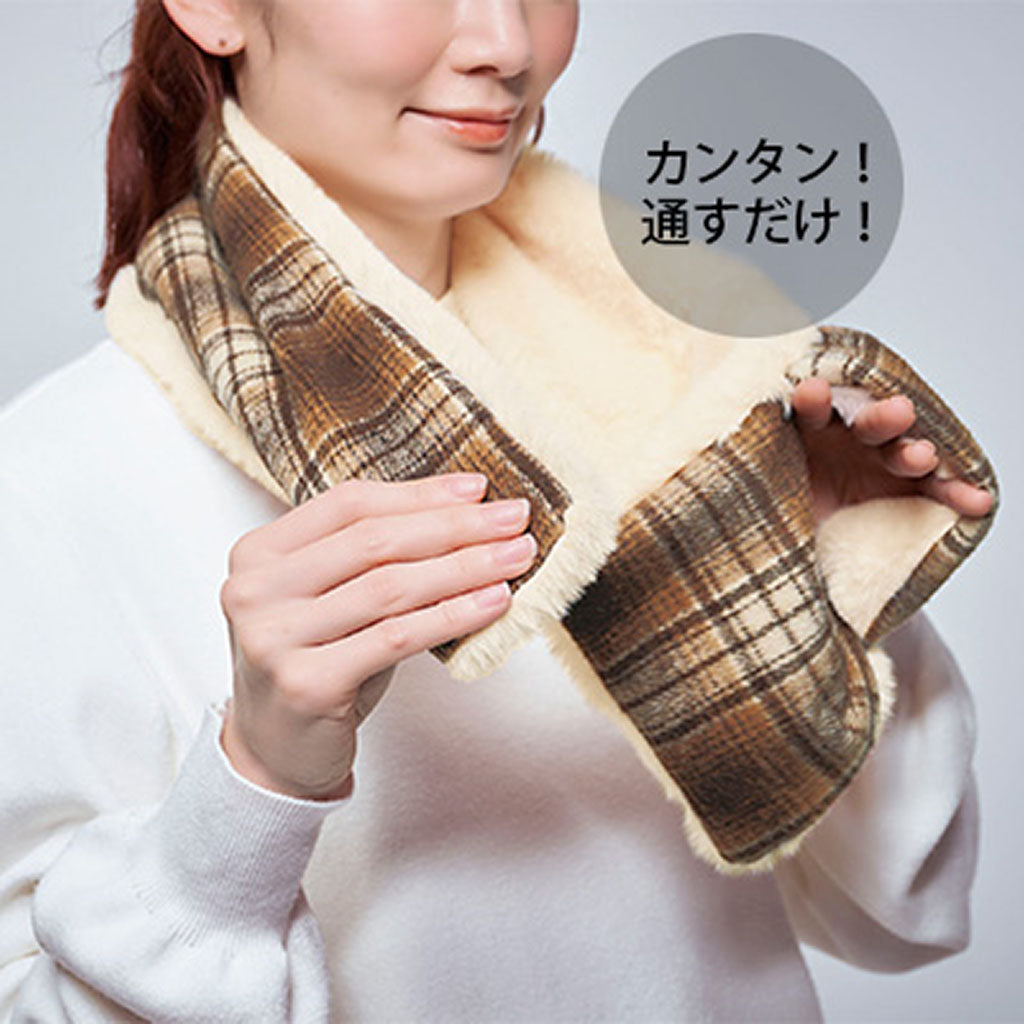 ライトベージュ/キュッと通すだけ2WAYリバーシブルマフラー