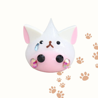 白／選ばれなかったネコ／デカ／オブジェ