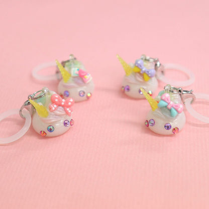 白パール／メルヘンランドのユニコーンほっぺちゃんめじるしチャーム