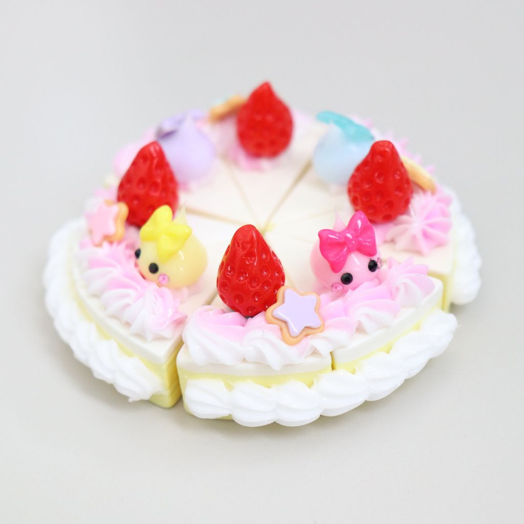 16th特別デコレーションケーキ☆ミニほっぺちゃん乗せショートケーキ／オブジェ