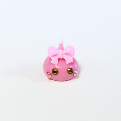 くすみピンクほっぺちゃんめじるしキーホルダー