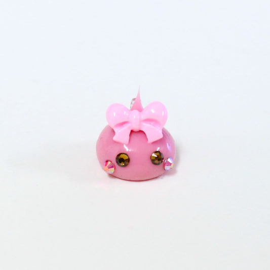 くすみピンクほっぺちゃんめじるしキーホルダー