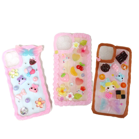 ほっぺ母の気まぐれ宝箱3000円　スマホケース パールストラップ付き
