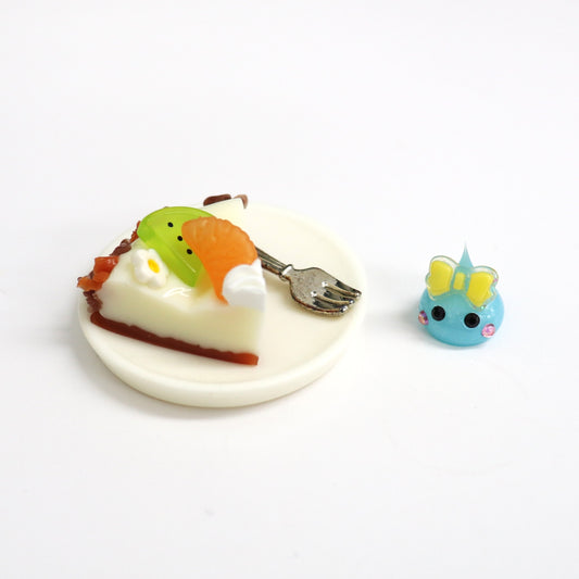 愛媛限定／キウイケーキ風＆ミニほっぺちゃんオブジェセット