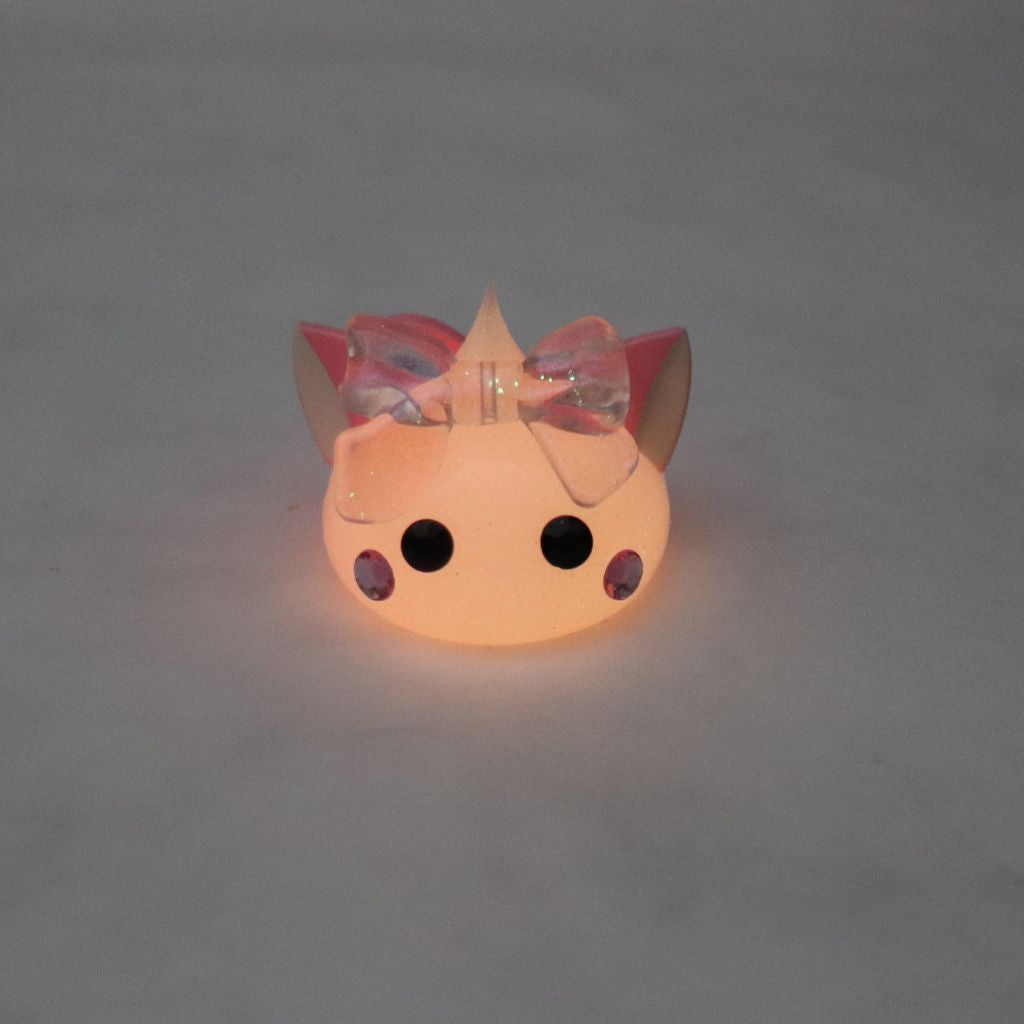 ニャオンカラーメガほっぺちゃん☆蓄光桃色キャット オブジェ