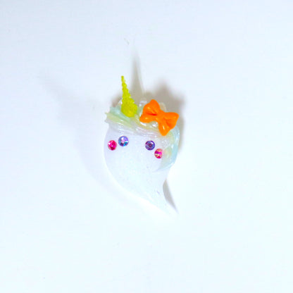 ユニコーンおばけちゃんめじるしキーホルダー