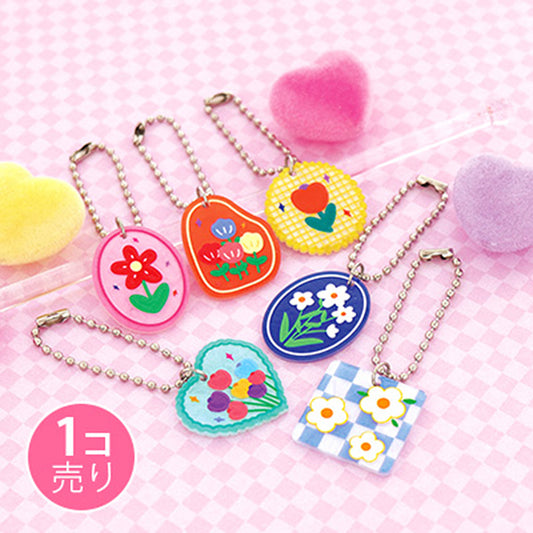 シェル風かわいいお花のキーホルダー／１個売り