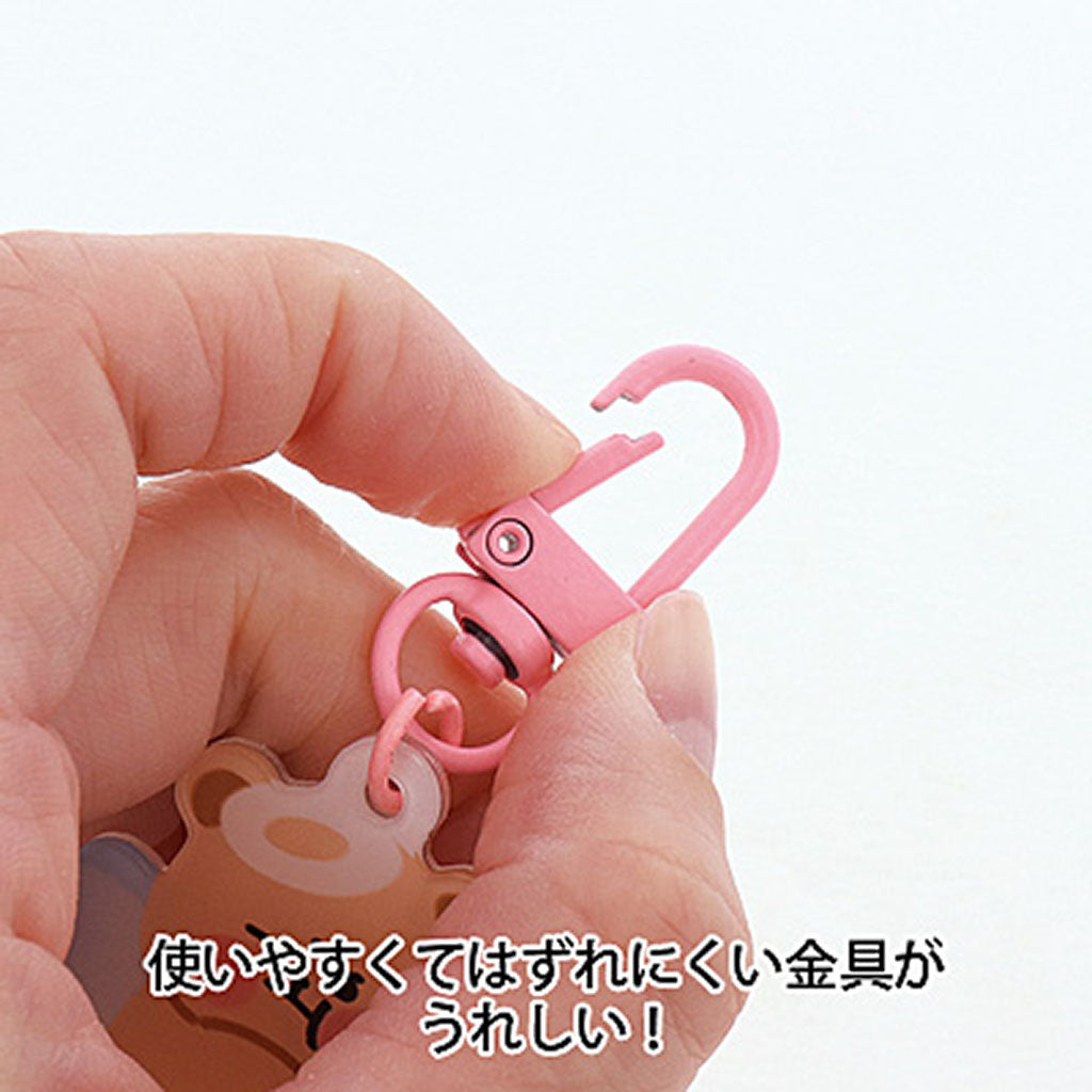 ゆるいクマのいろいろデザインアクリルキーホルダー／１個売り